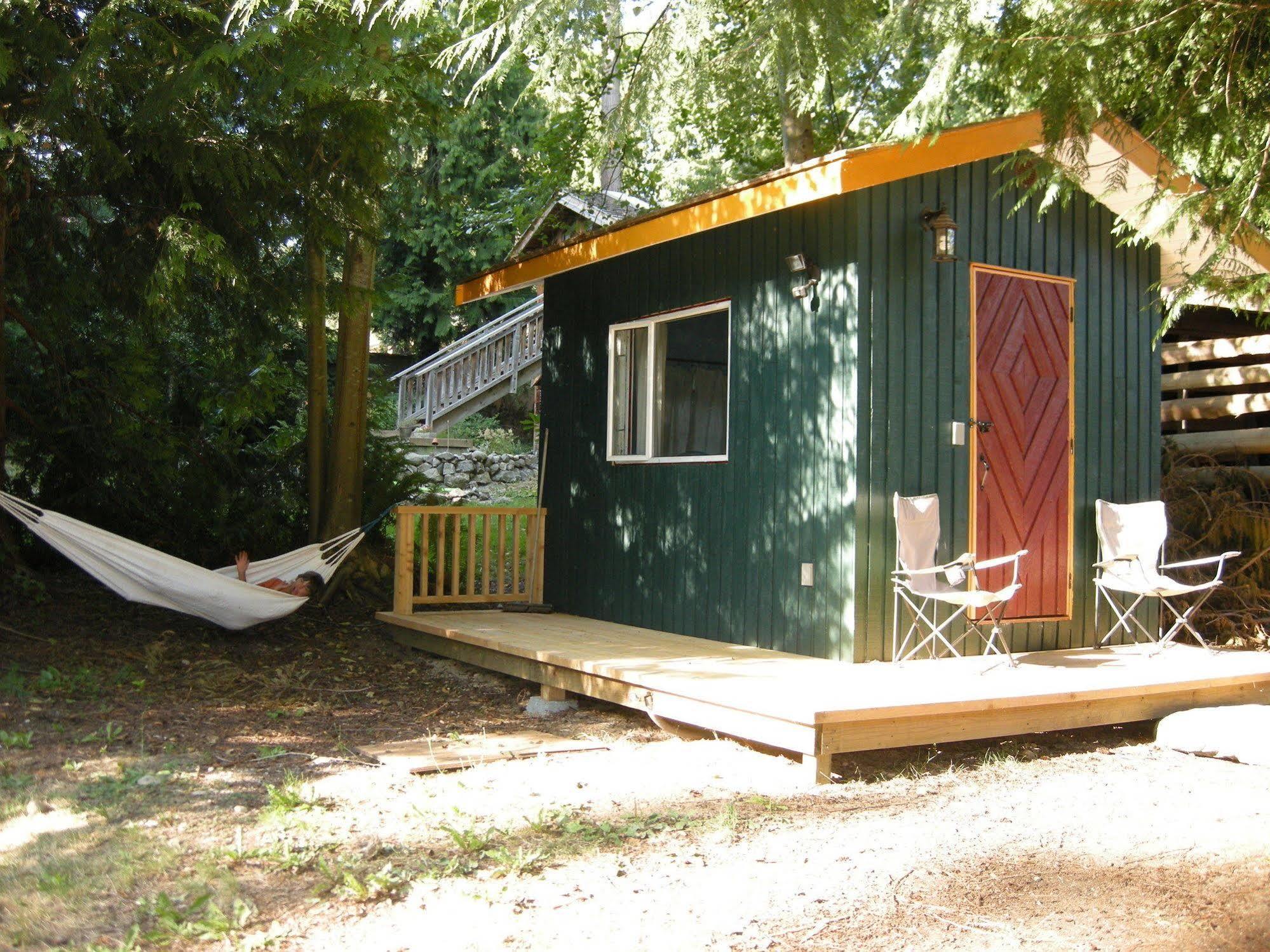 Up The Creek Backpacker'S Lodge Roberts Creek Εξωτερικό φωτογραφία